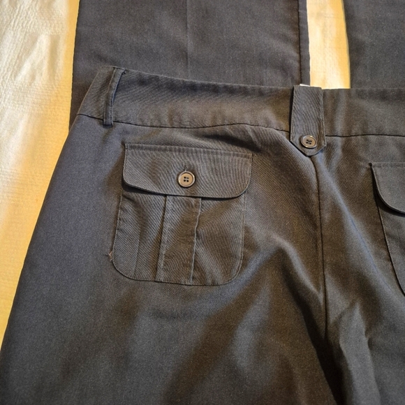 Penningtons women's size 20 black dress pants stretch fabric, VGUC - Picture 6 of 8